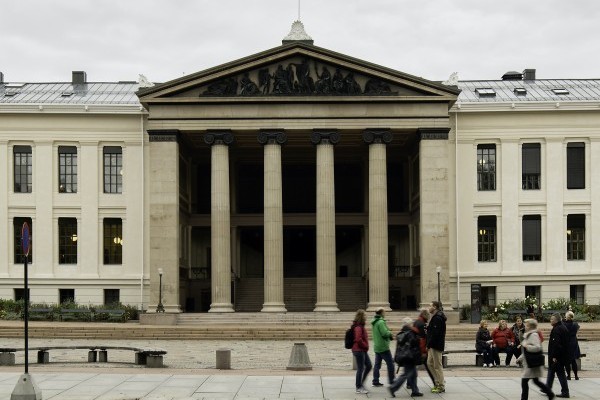  Universitetet i Oslo